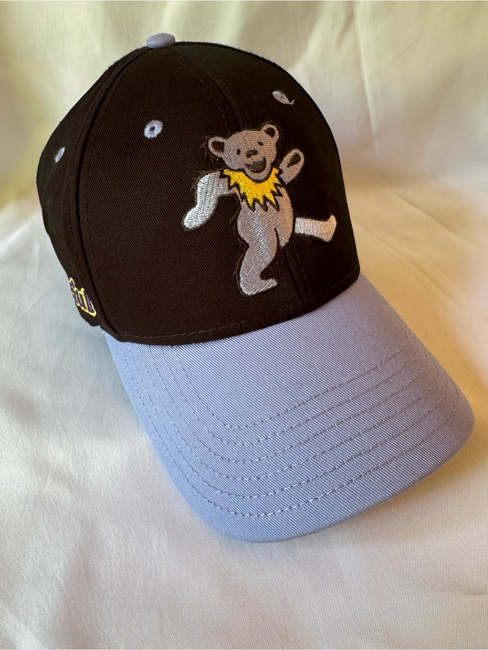 Officially Licensed Grateful Dead Dancing Bears Snap Back Hat Black/Lavender
